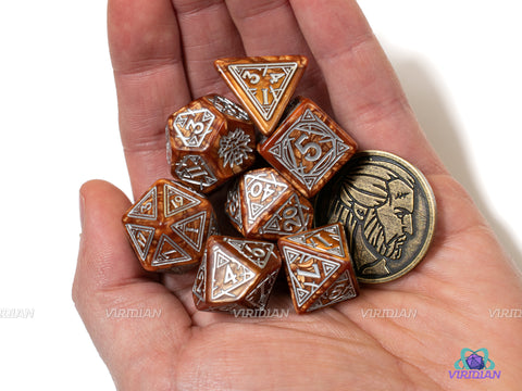 Geralt Witcher-Themed Dice (7) | Pearled Brown & Silver | Q-Workshop