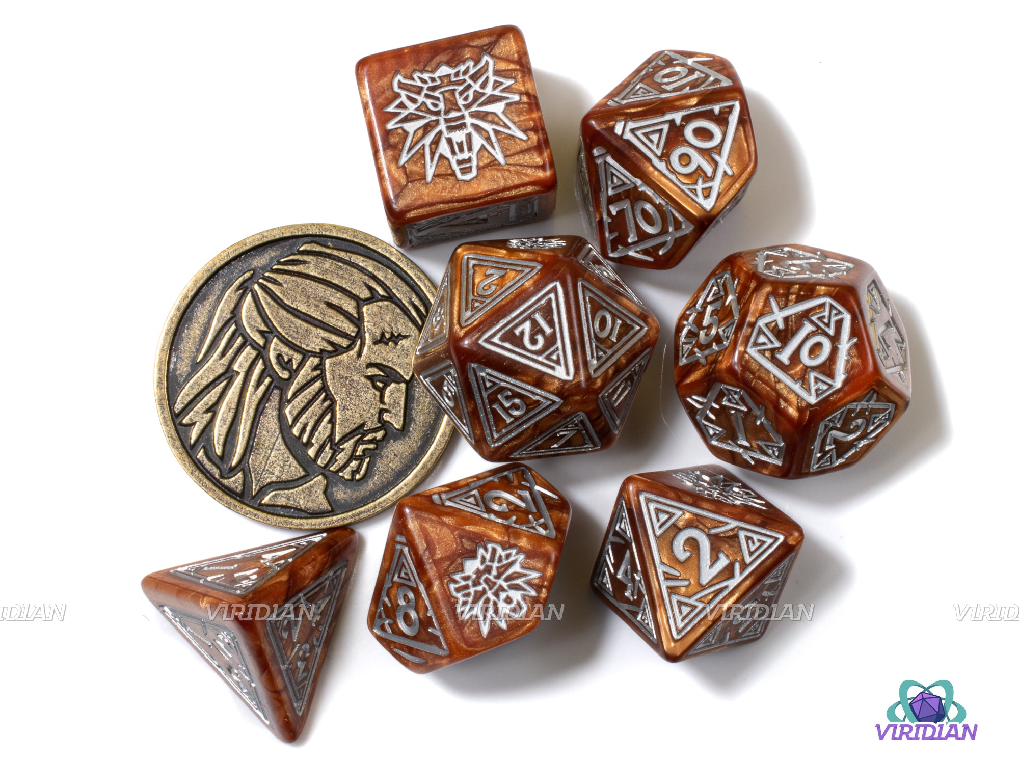 Geralt Witcher-Themed Dice (7) | Pearled Brown & Silver | Q-Workshop